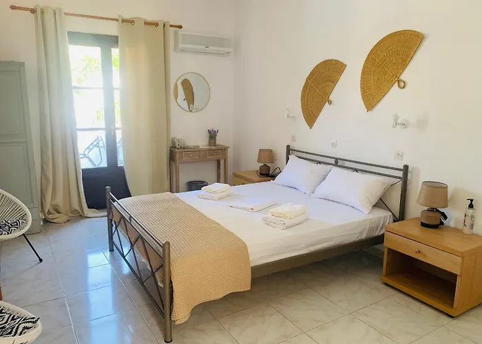 Skopelos Inn